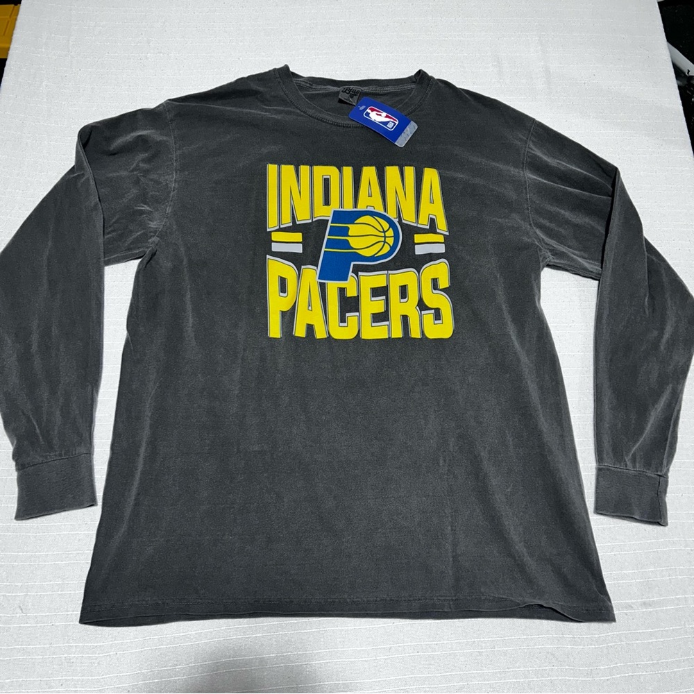 Indiana Pacers NWT Mineral Wash Long Sleeve Shirt - Large